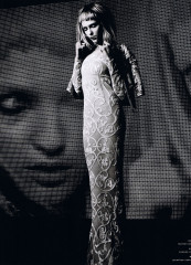 Vlada Roslyakova