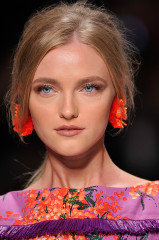Vlada Roslyakova