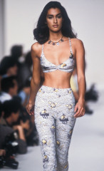 Yasmeen Ghauri