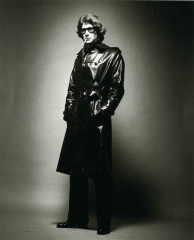 Yves Saint Laurent