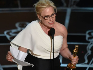 Patricia Arquette Wants Equal Salary for Women on Oscars Stage