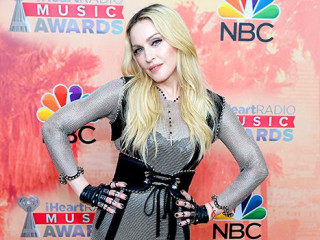 Madonna claims that Drake was begging her for the Coachella Kiss
