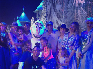 Jessica Alba and Cash Warren brought their Daughters on Frozen Adventure to Disney World