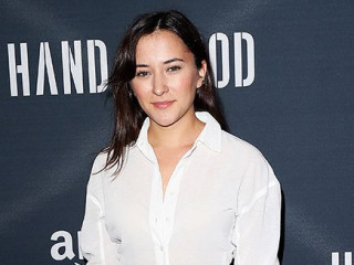 Zelda Williams shows up at the Hand of God Premiere after the 1st Anniversary of her father death