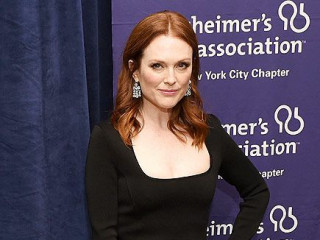 Julianne Moore does not want her High School to be named after Confederate General