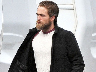 Do you like Beard of Robert Pattinson?