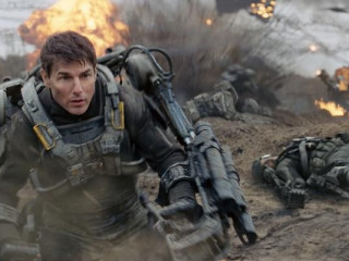 Tom Cruise will perform in 'Luna Park' before working on 'Mission: Impossible 6'