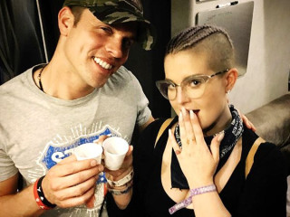 Are Kelly Osbourne and Dustin Lynch Just Friends?