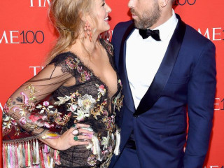Blake Lively And Ryan Reynolds Are A Great Couple! But What About John Legend?