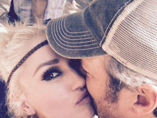 Gwen Stefani Kissed Her Birthday Boy In Front Of The Camera 