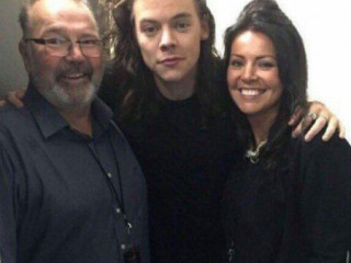 Stepfather Of Harry Styles Passed Away