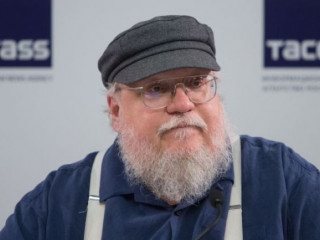 Does George R.R. Martin Watch Game Of Thrones?