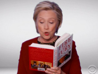 Hillary Clinton read a book about Trump on 'Grammy'