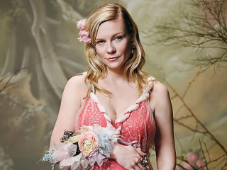 Pregnant Kirsten Dunst starred for Rodarte