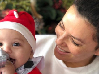 Christmas Miracle: Eva Longoria dressed her 6-month-old son in a Santa costume