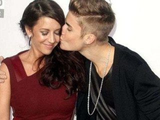 Justin Bieber's mom befriended his wife