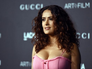 Salma Hayek appeared in an 'evening dress'