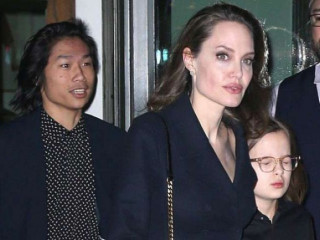 Angelina Jolie visited a film show in New York with children
