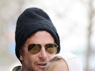 Back to childhood: Bradley Cooper likes to play with his daughter