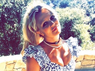 Britney Spears boasted mouth-watering shapes