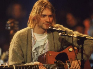 Kurt Cobain's Guitar Sold for $6 Million