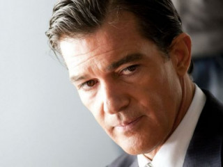 Antonio Banderas on his 60th birthday said that he received a positive test for COVID-19