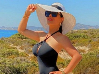 Salma Hayek posted a photo in a swimsuit in honor of her 54th birthday