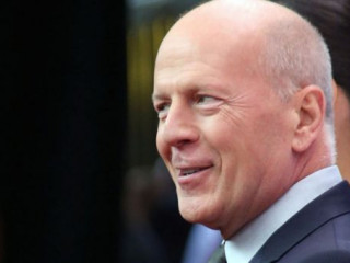 Bruce Willis was not allowed into a pharmacy because he refused to wear a protective mask