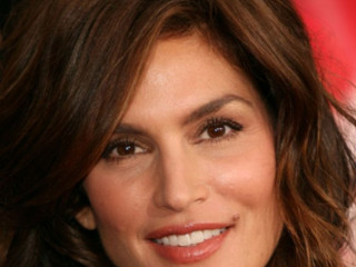 Cindy Crawford posted rare selfies with her husband