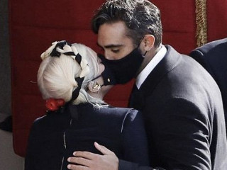 Lady Gaga has revealed a kiss with her boyfriend