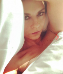 50-year-old Catherine Zeta-Jones showed her morning look