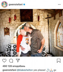 Blake Shelton proposed to Gwen Stefani