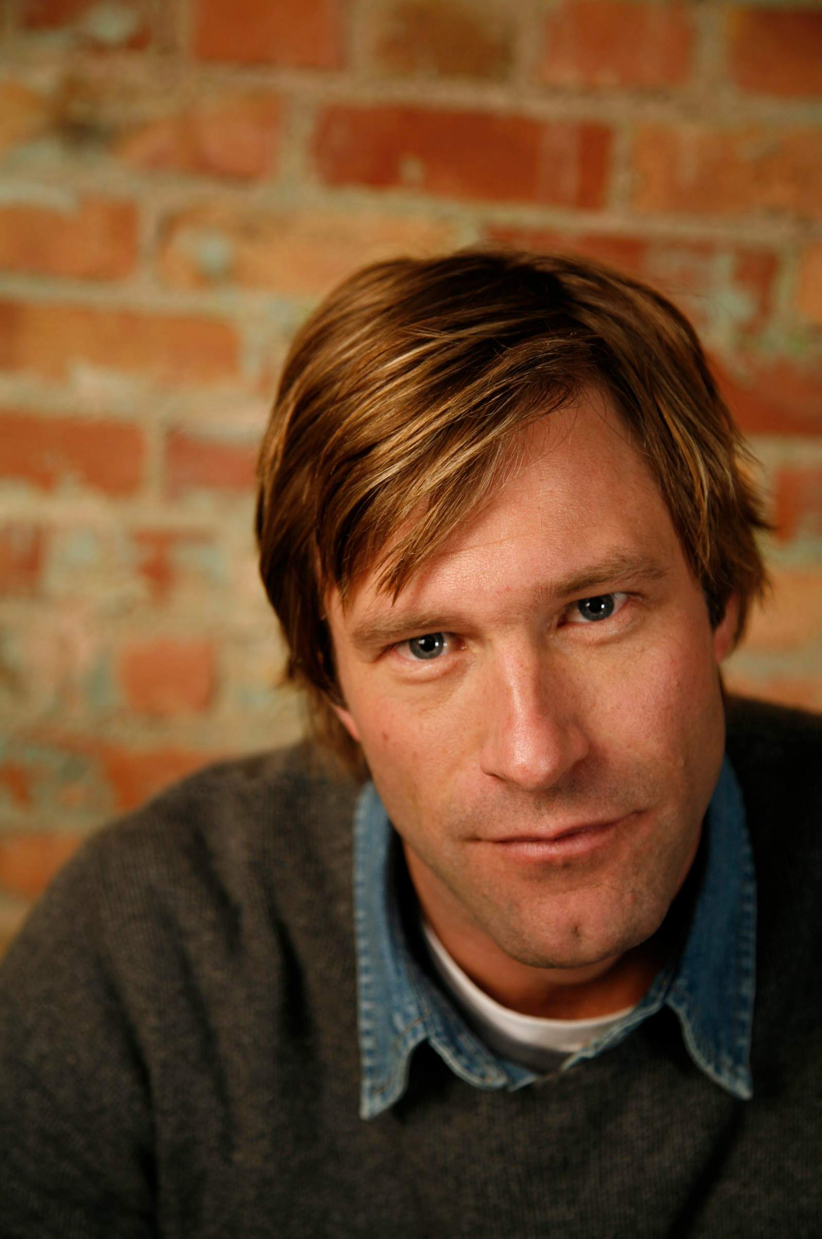 Aaron Eckhart photo #197429