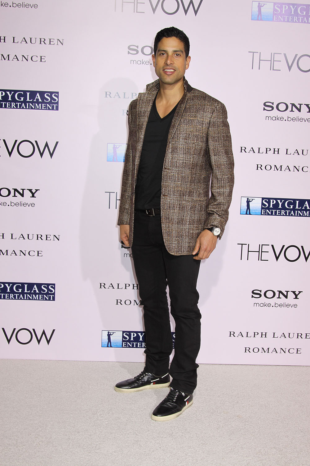 Adam Rodriguez photo #416087