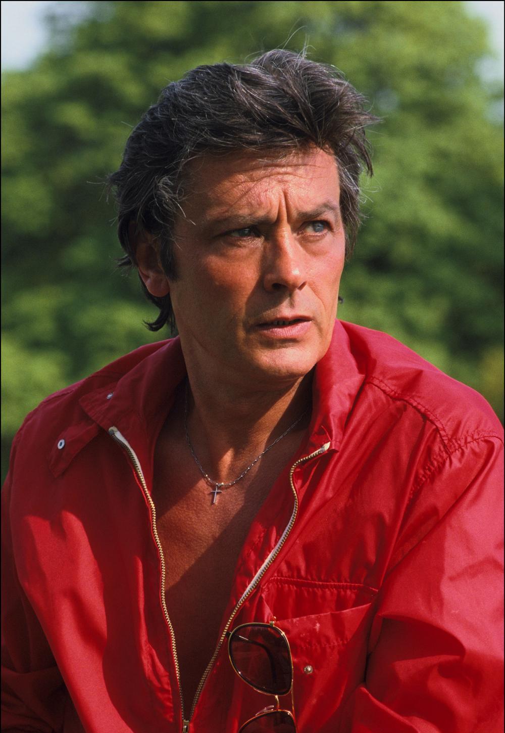 Alain Delon photo #360705