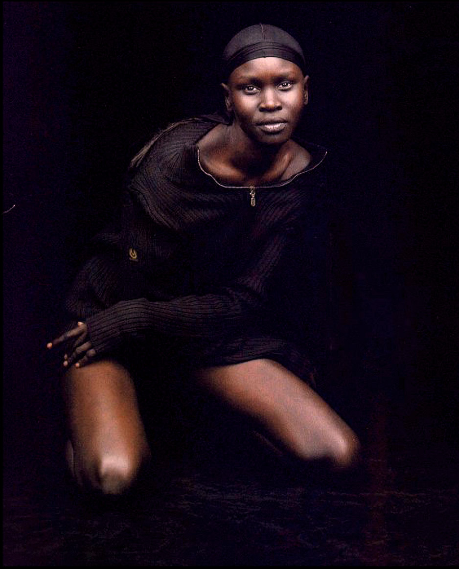 Alek Wek photo #6571