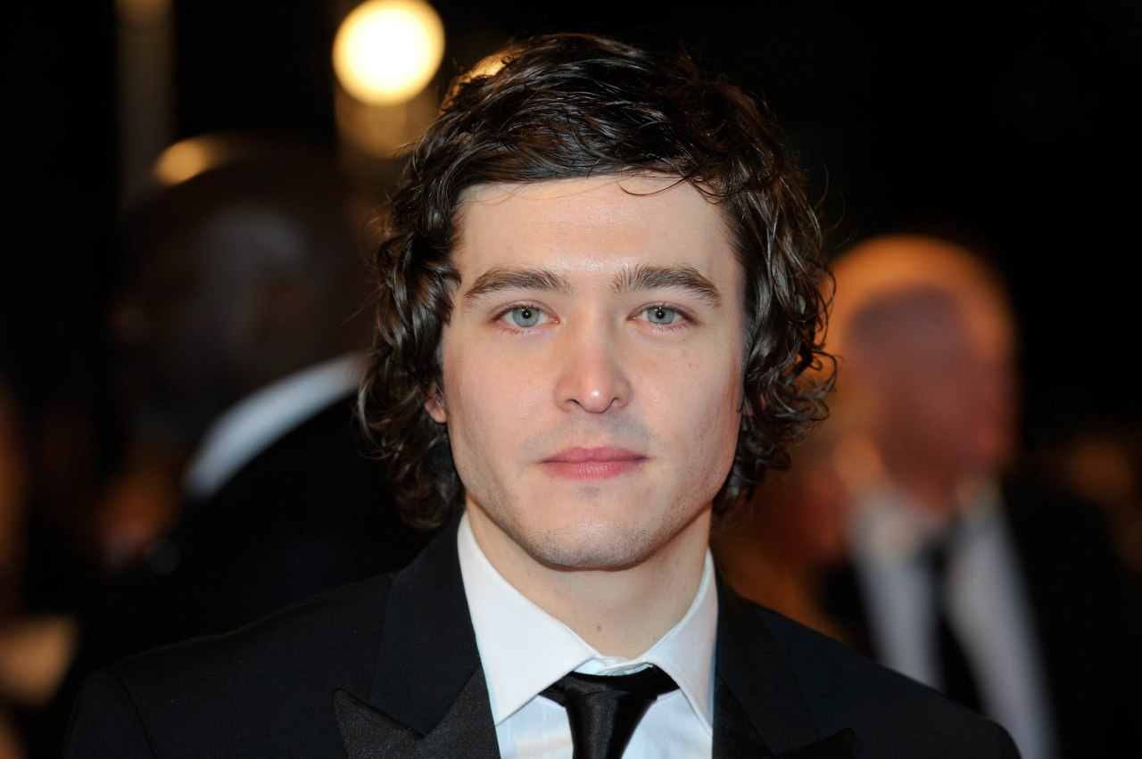 Alexander Vlahos photo #509677