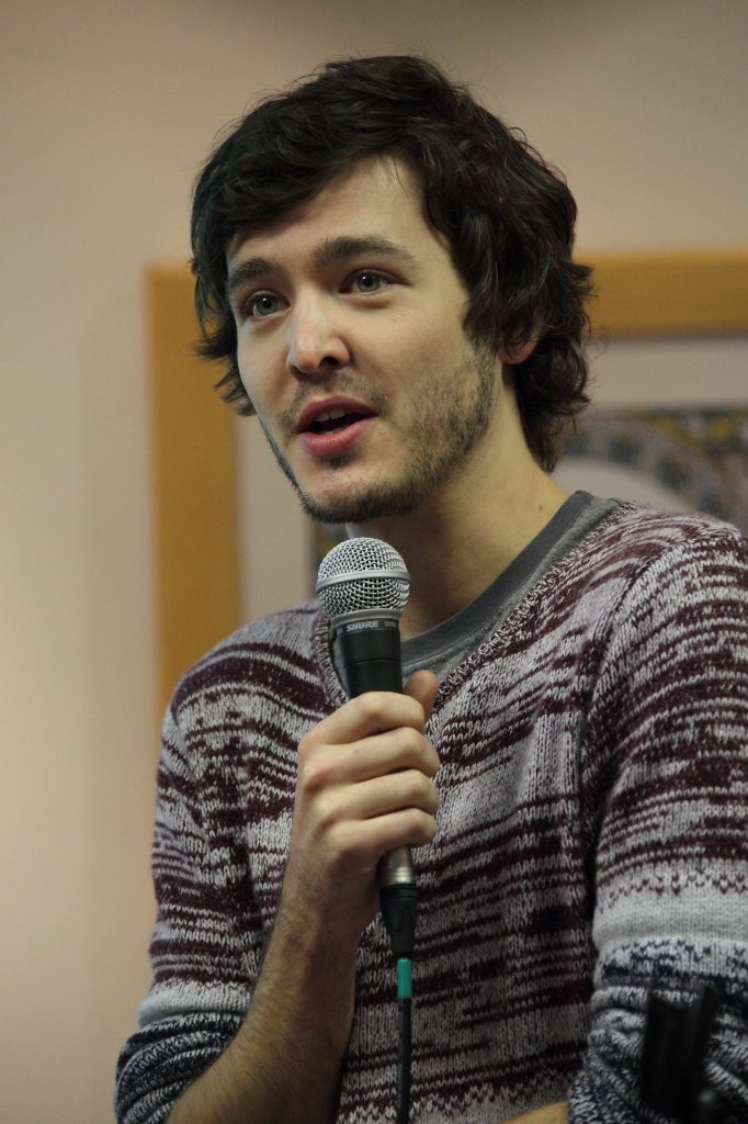 Alexander Vlahos photo #522744