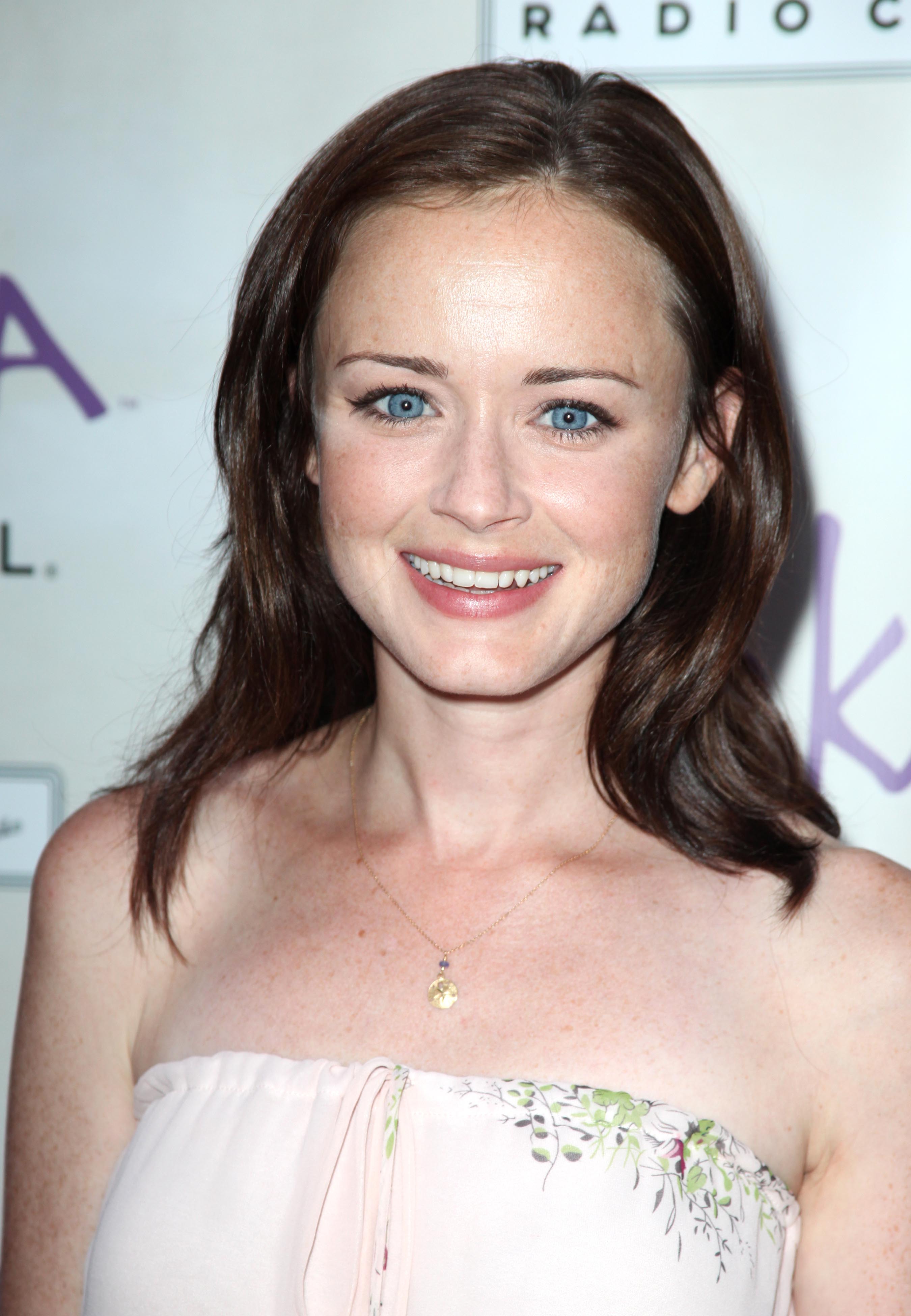 Alexis Bledel photo #313921