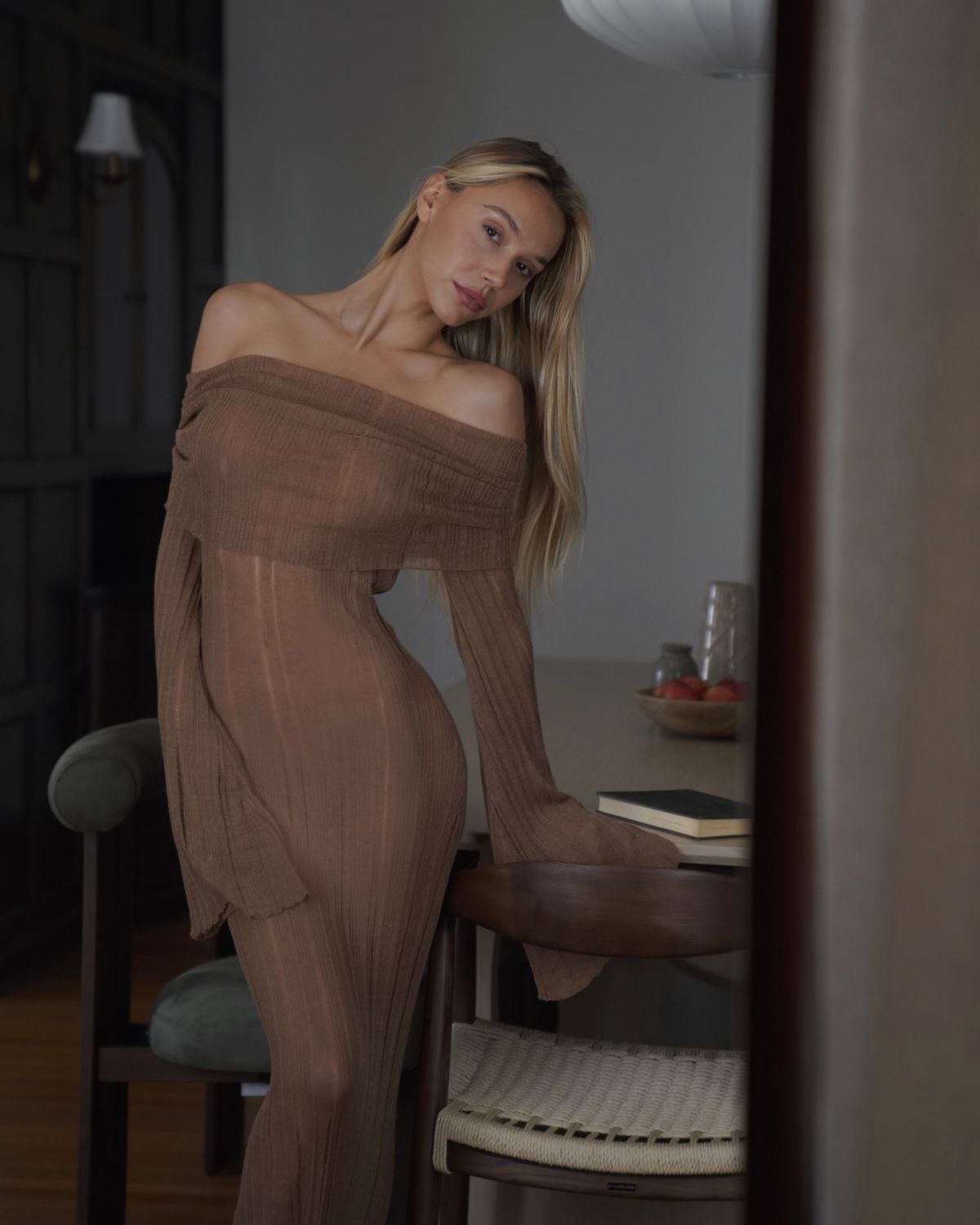 Alexis Ren photo #1081626