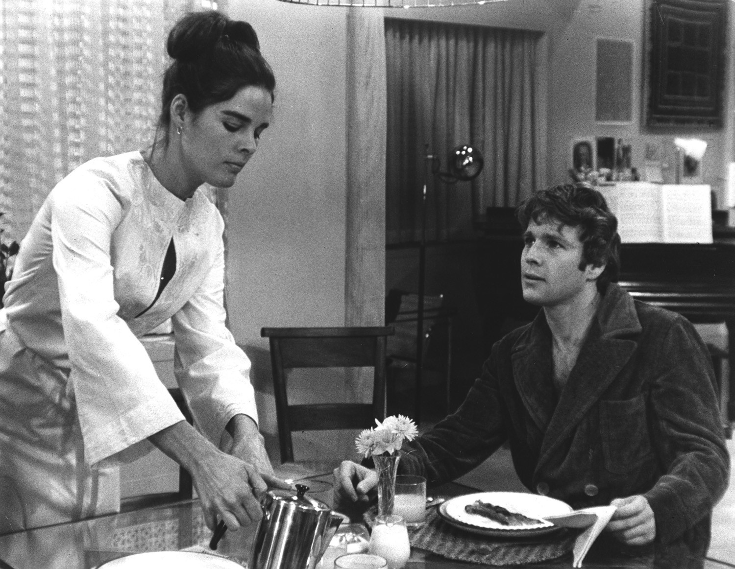 Ali MacGraw photo #286372