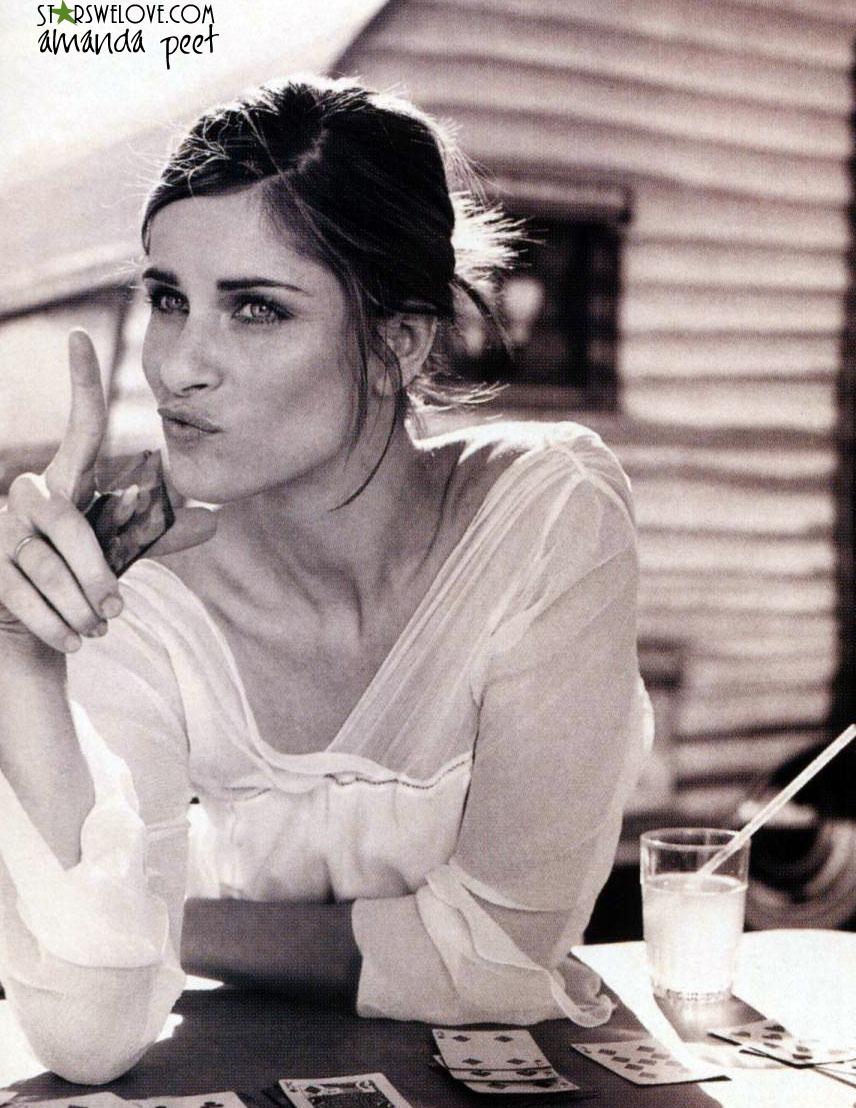 Amanda Peet photo #30816