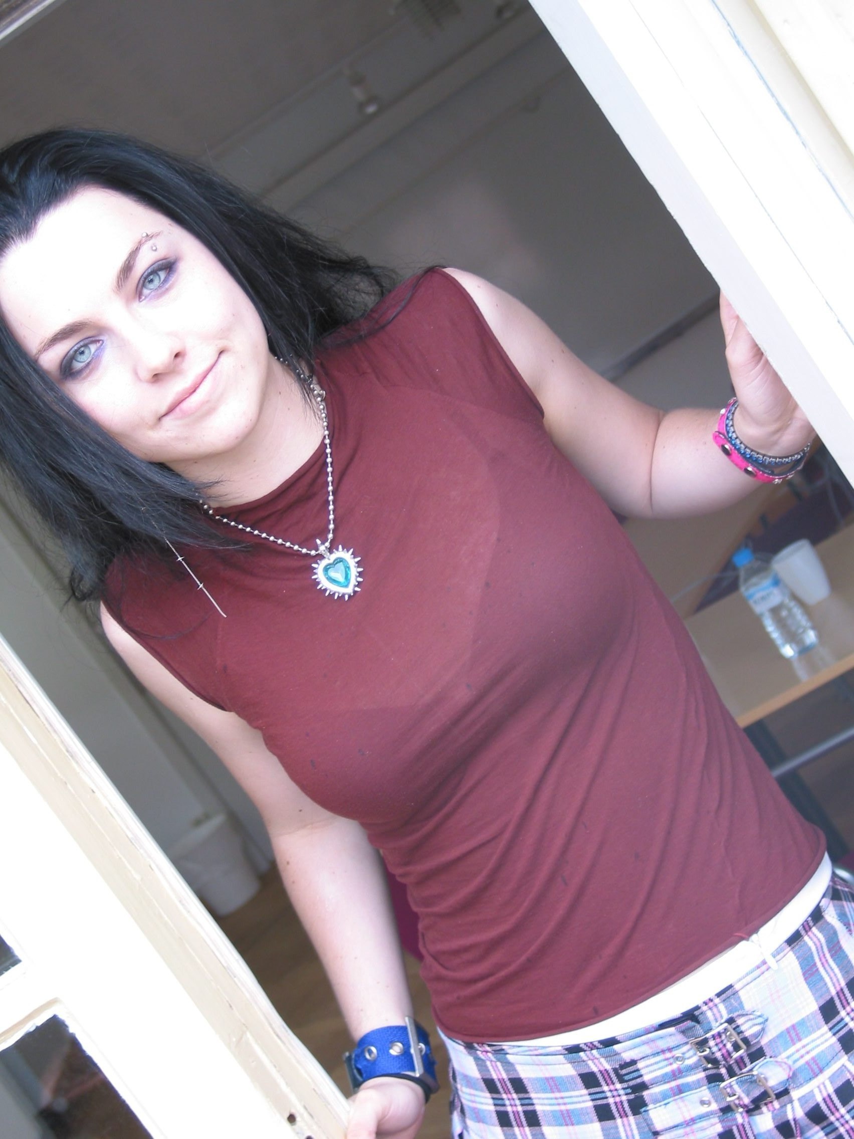 Amy Lee photo #7589