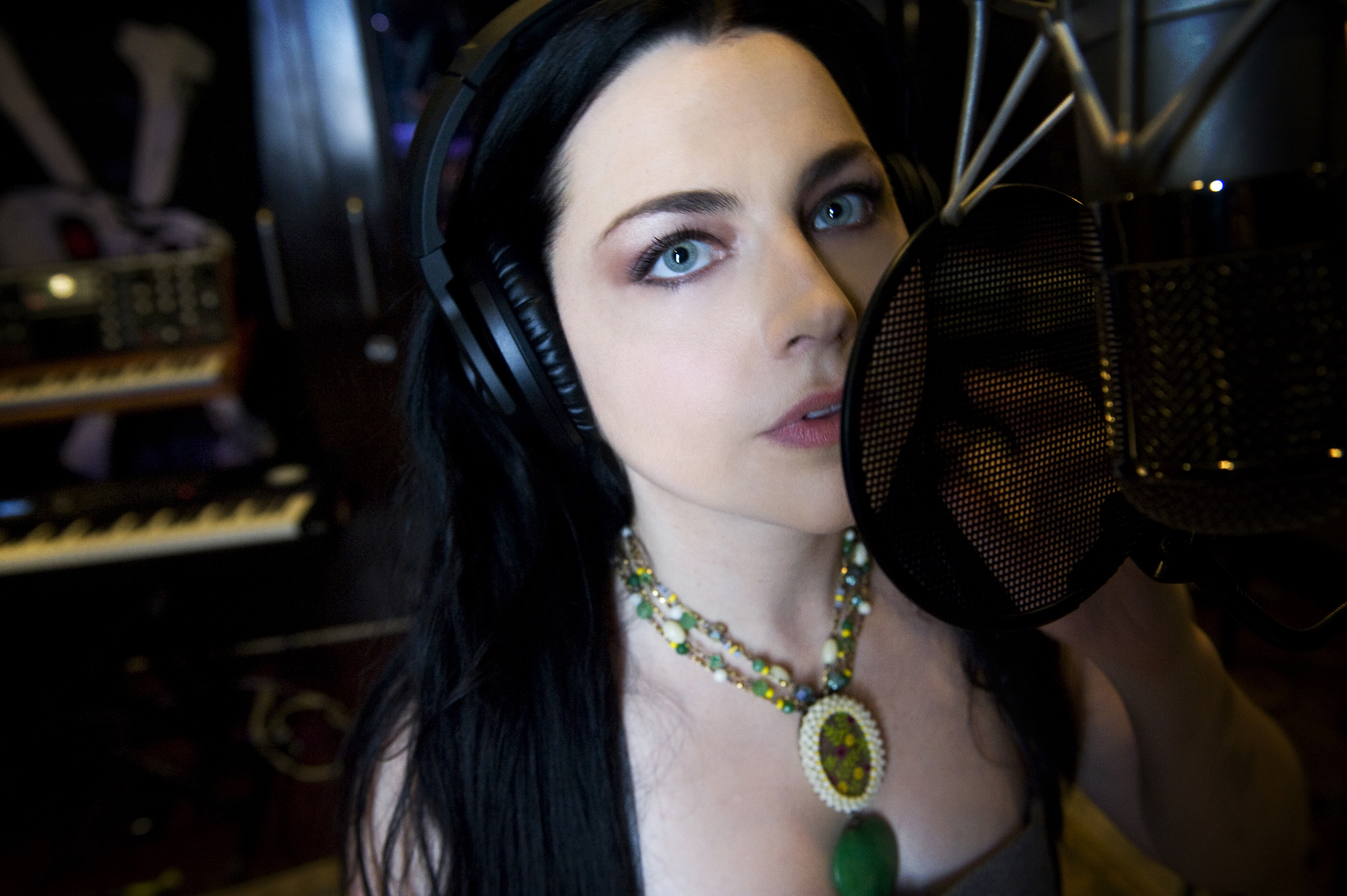 Amy Lee photo #357622