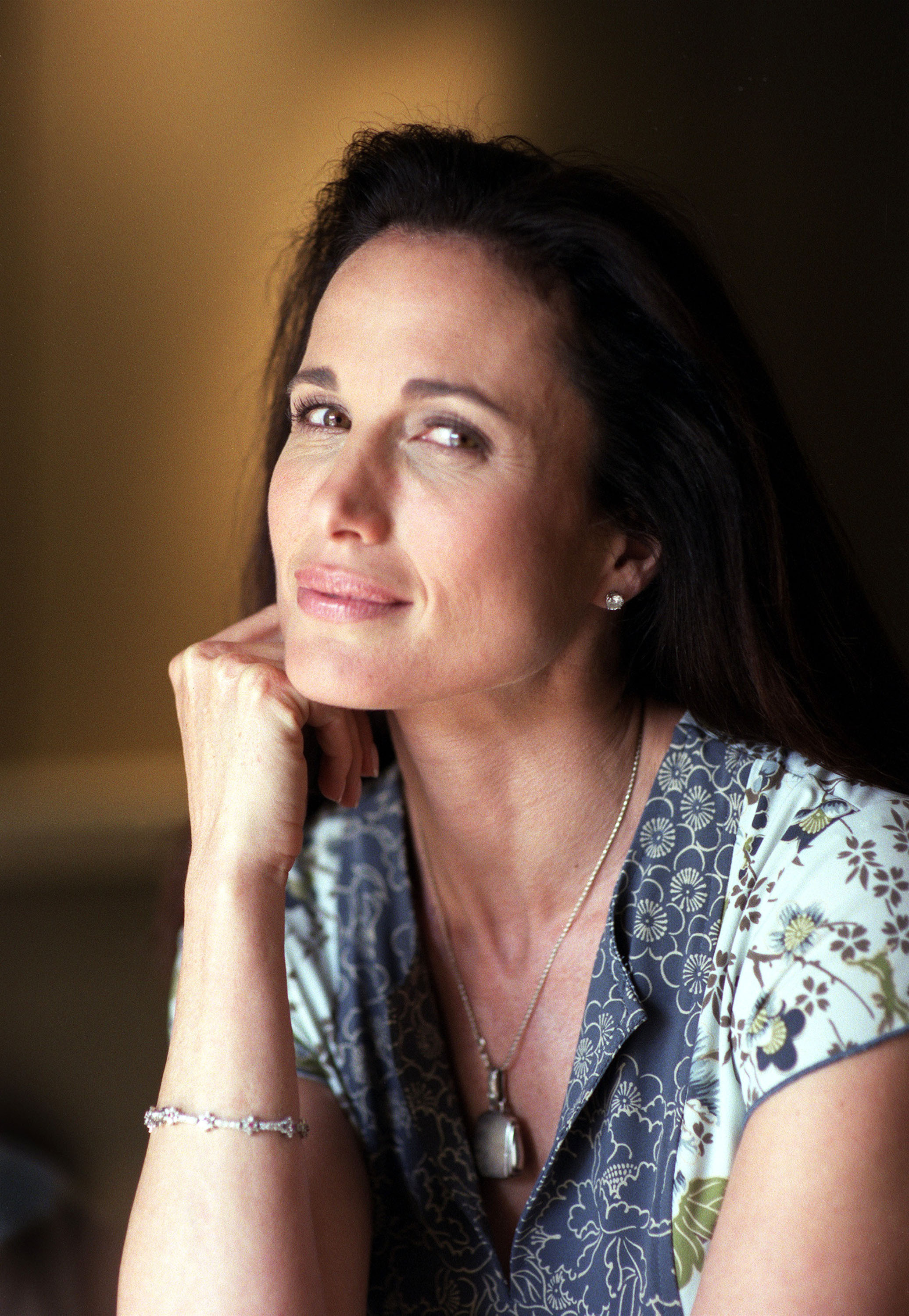 Andie Macdowell photo #119345