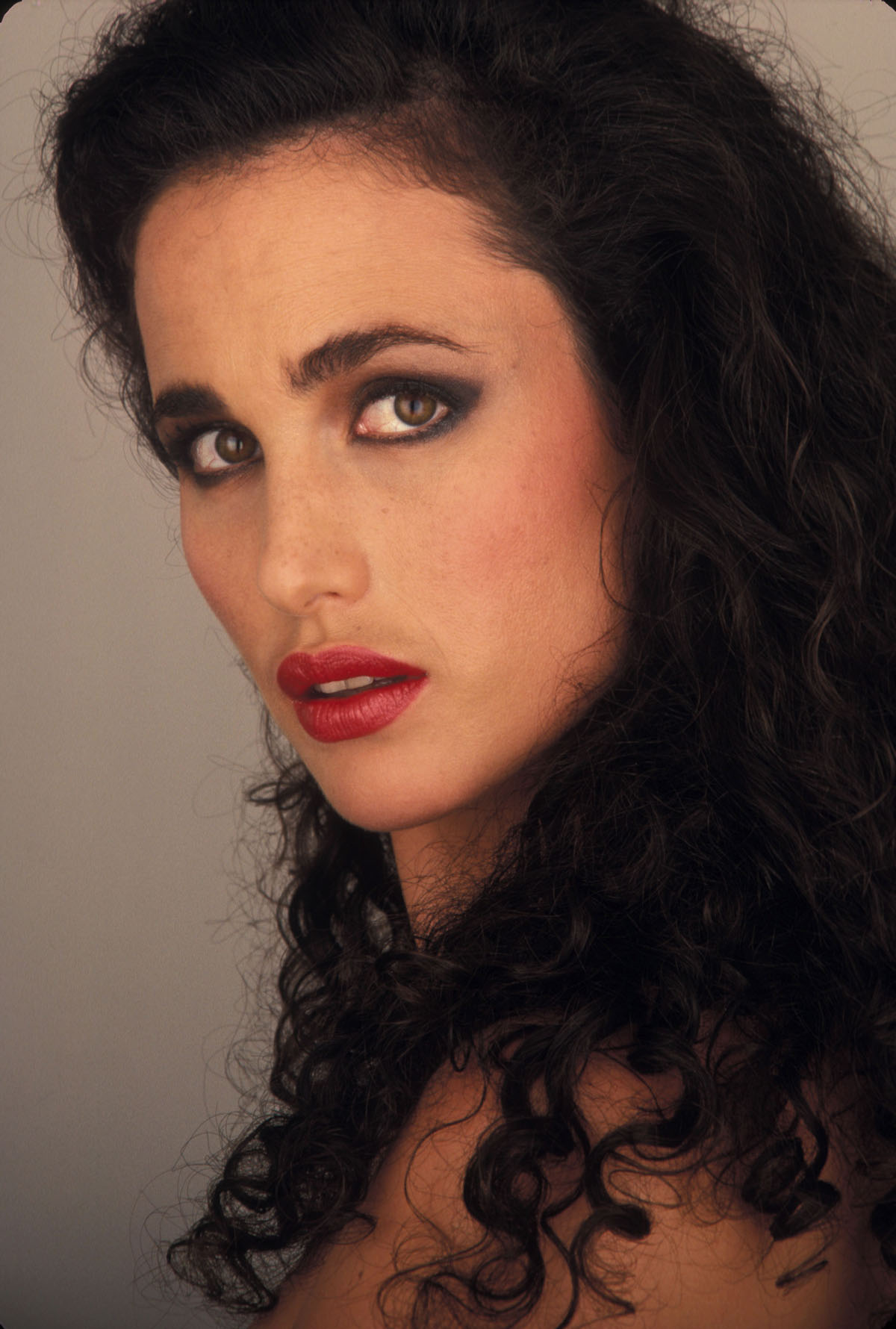 Andie Macdowell photo #218392