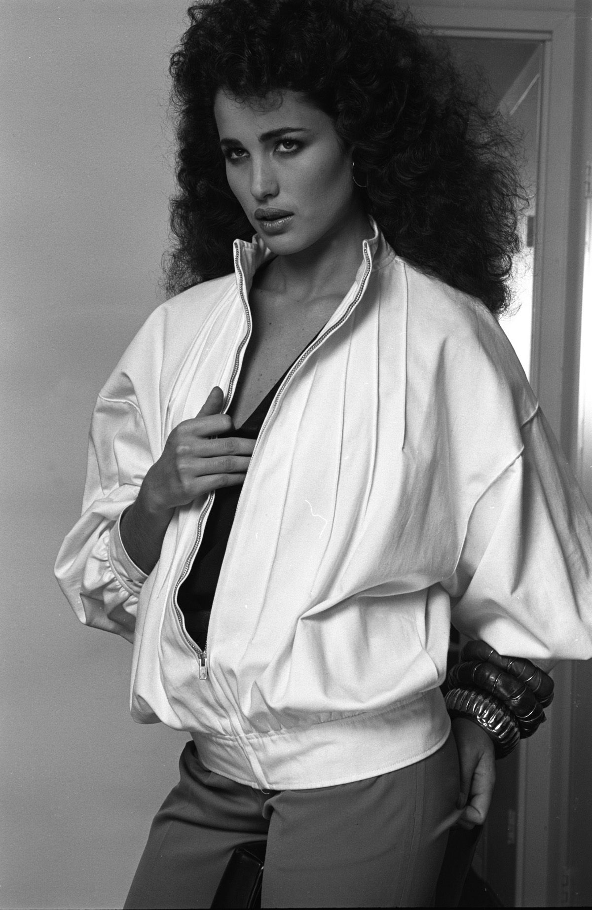 Andie Macdowell photo #112162