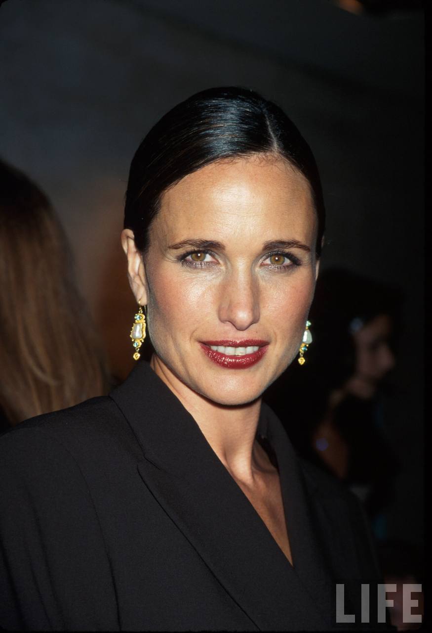 Andie Macdowell photo #132586