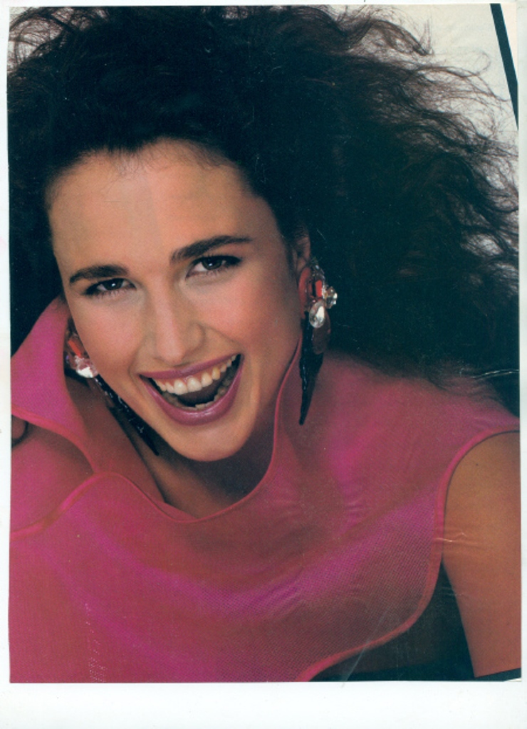 Andie Macdowell photo #290093