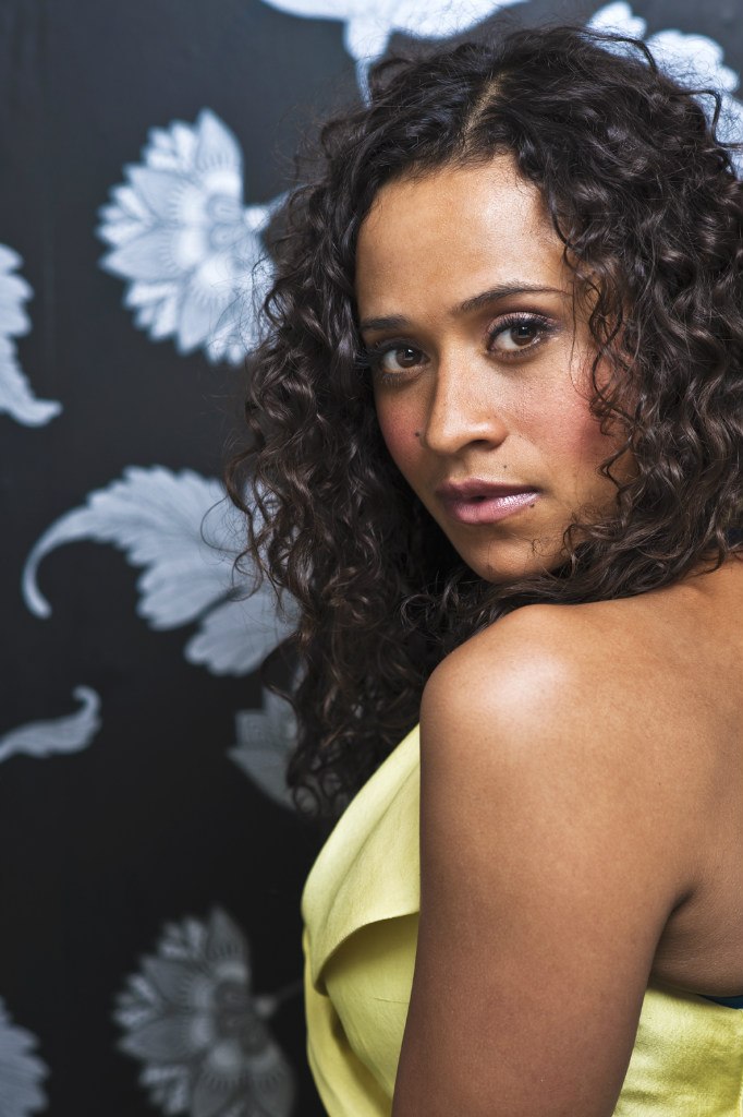 Angel Coulby photo #496467